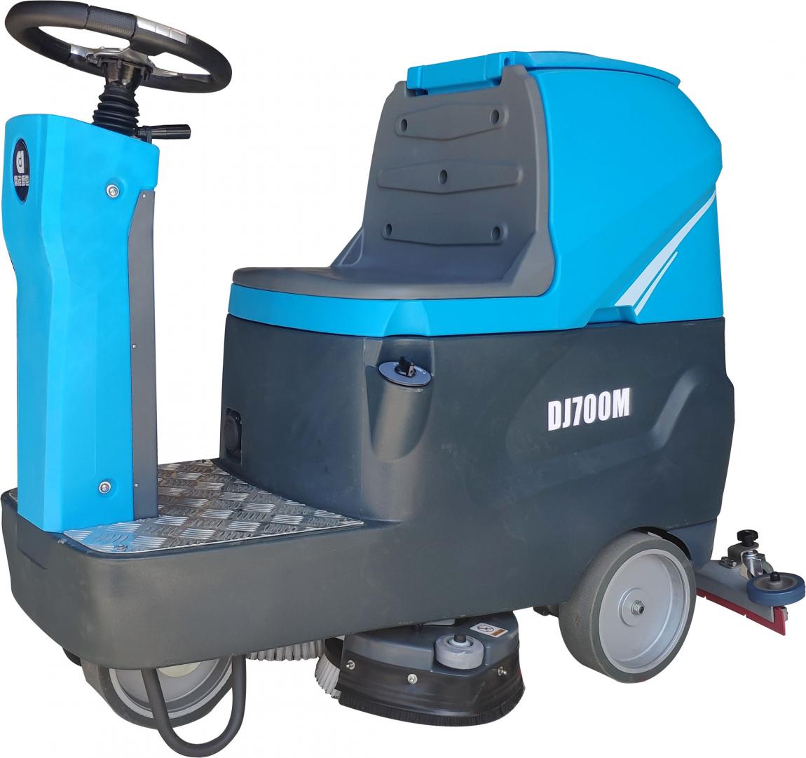 鼎潔盛世DJ700M駕駛式洗地機(jī)使用效果視頻